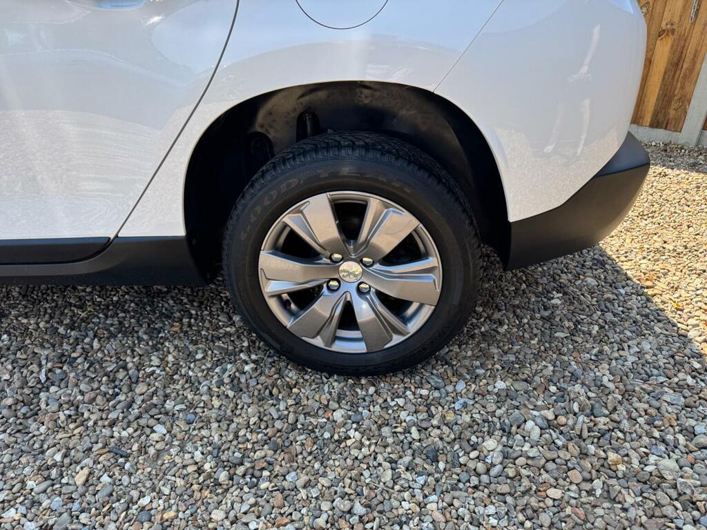 Peugeot 2008 1.6 Bluehdi Allure Euro 6 Black #33