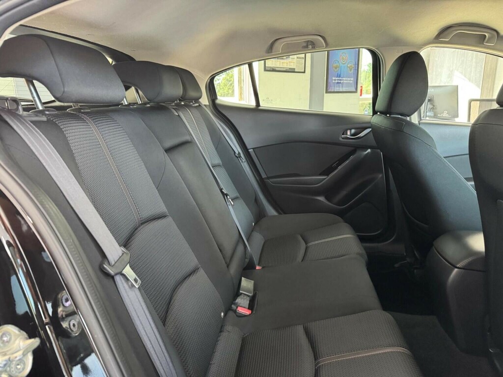 Mazda 3 Se-l Nav Red #16