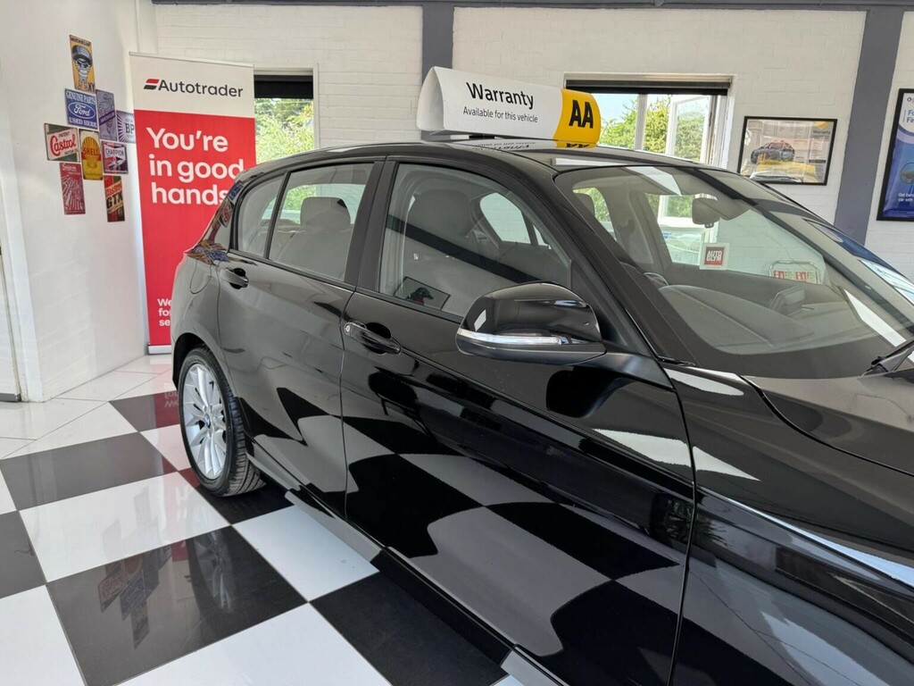BMW 1 Series Black #41