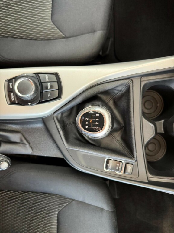 BMW 1 Series Black #10