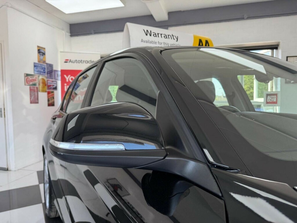 BMW 1 Series Black #36