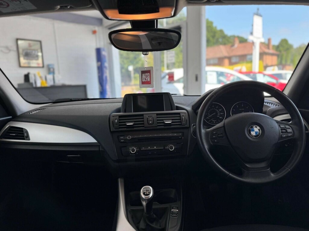 BMW 1 Series Black #8