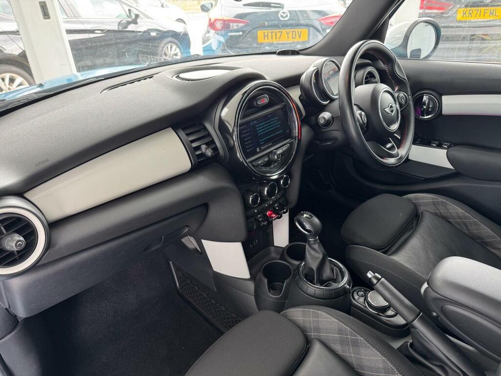 Mini Hatch Back Euro 6 Ss 136 Ps Grey #16