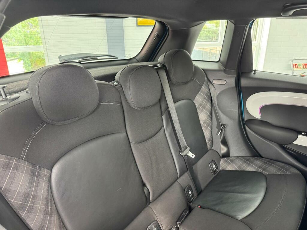 Mini Hatch Back Euro 6 Ss 136 Ps Grey #20
