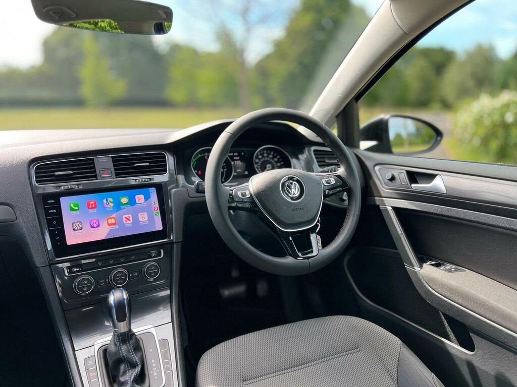 Volkswagen e-Golf 35.8Kwh E-golf 201818 Black