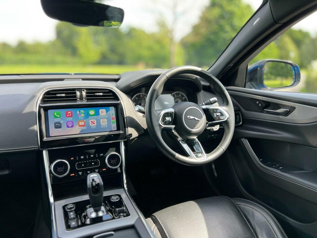 Jaguar XE 2.0 P250i Reims Edition Euro 6 Ss Blue