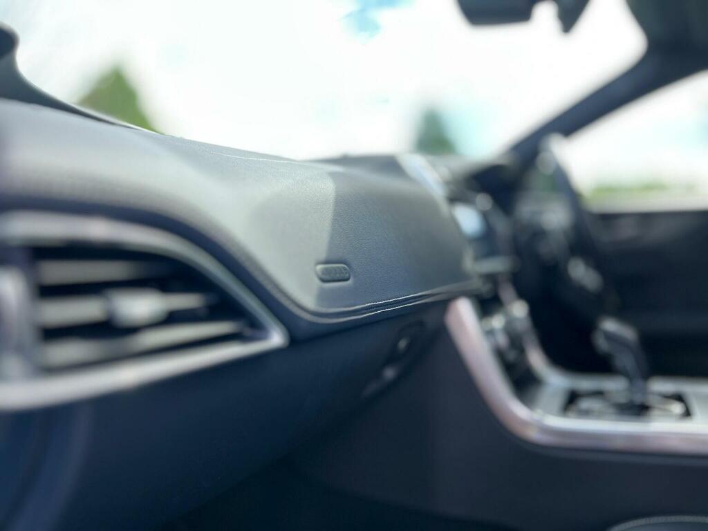 Jaguar XE 2.0 D180 R-dynamic Se Euro 6 Ss Silver #27