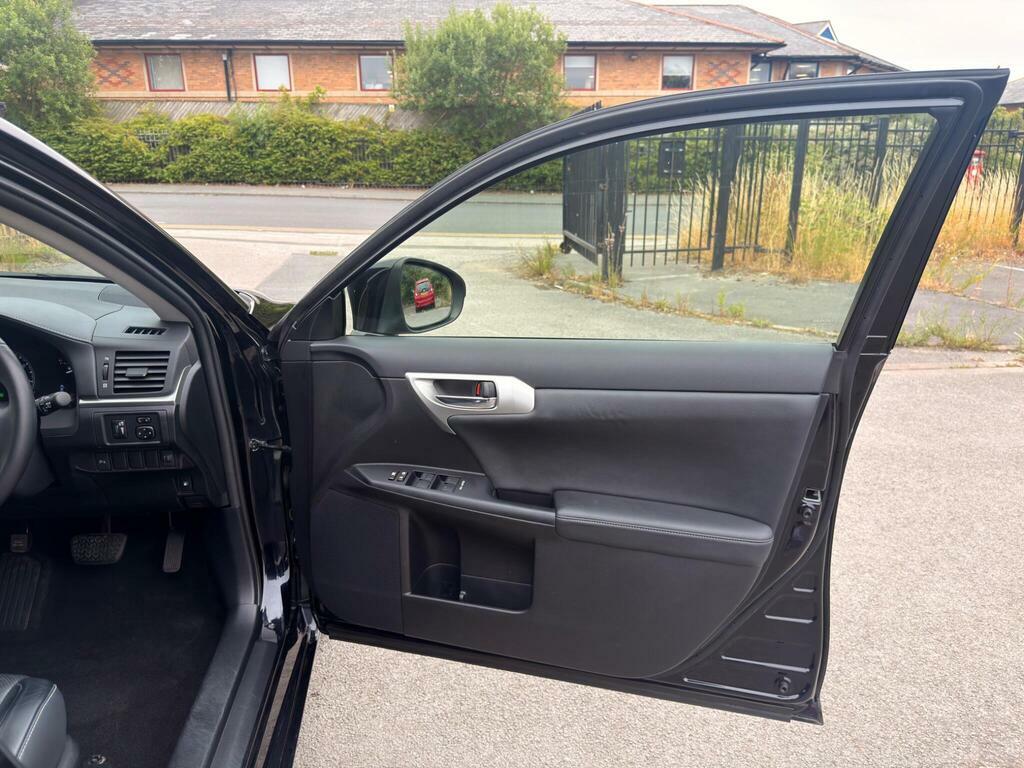 Lexus CT 1.8 200H Se-l Cvt Grey #12