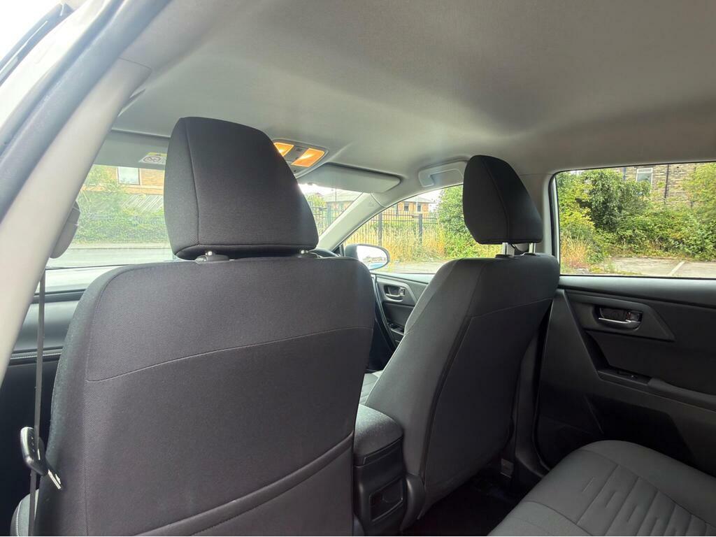 Toyota Auris Excel Grey #19