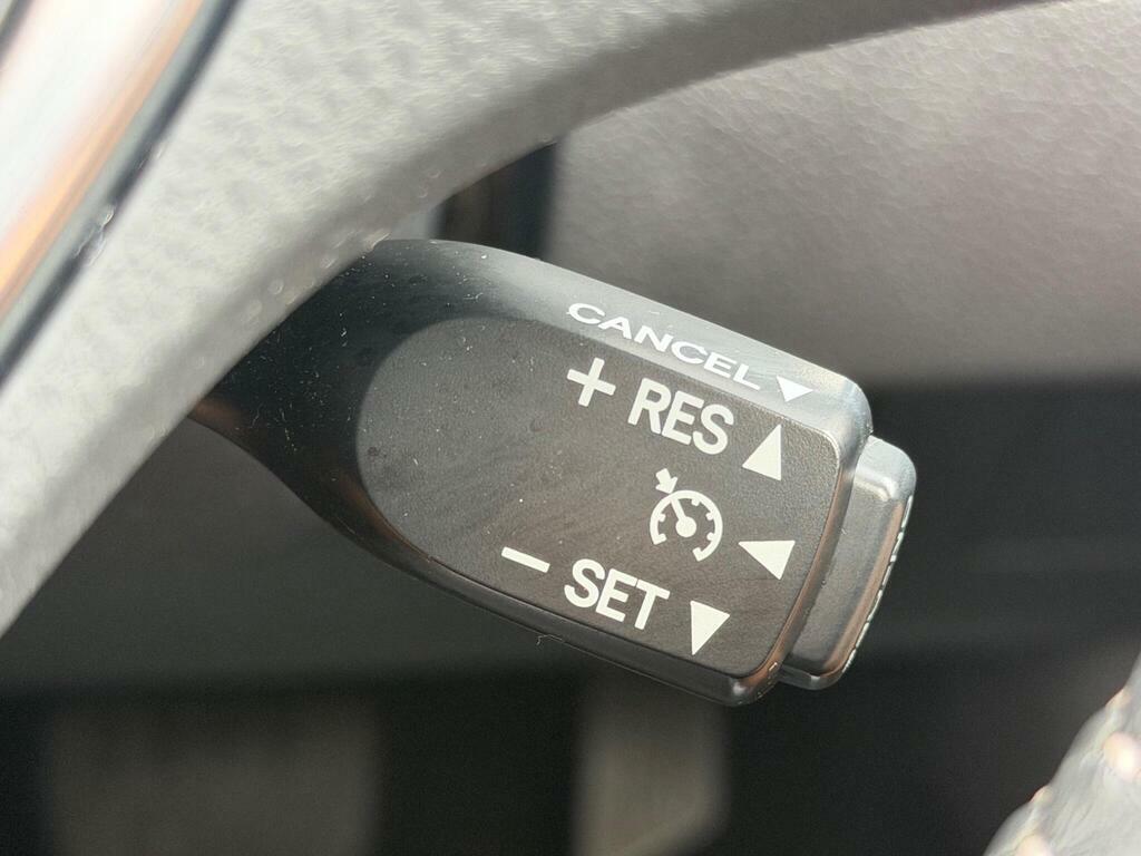 Toyota Auris Excel Grey #35
