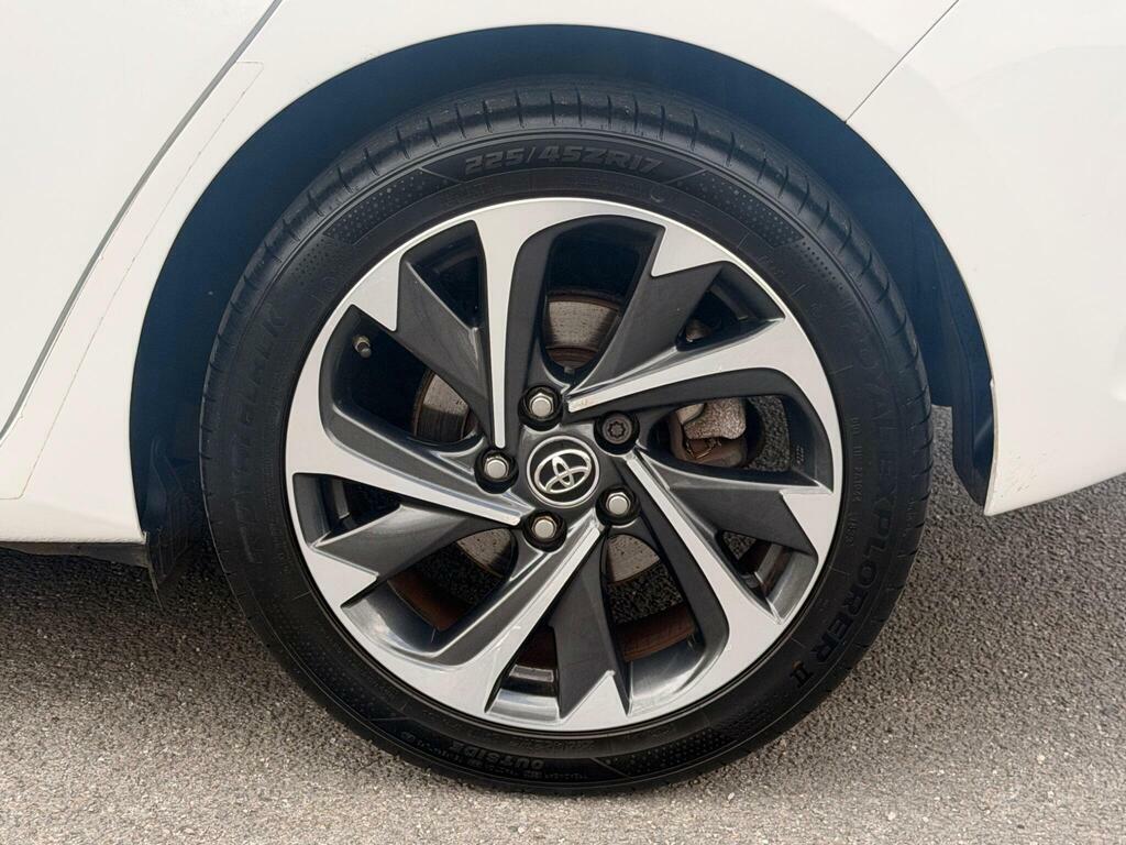 Toyota Auris Excel Grey #42