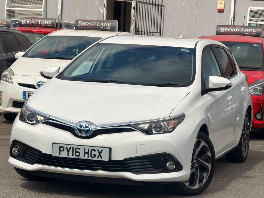 Toyota Auris 1.8 Vvt-h Design Cvt Euro 6 S S White #3