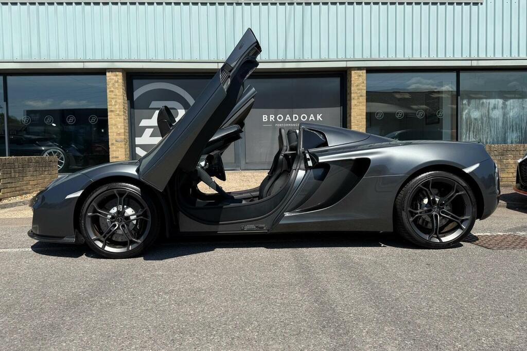 McLaren 12C Convertible 3.8T V8 Spider Ssg Euro 5 201313  #4