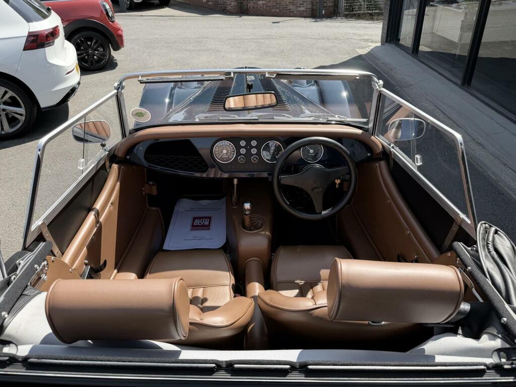 Morgan Plus Four Convertible Red #11