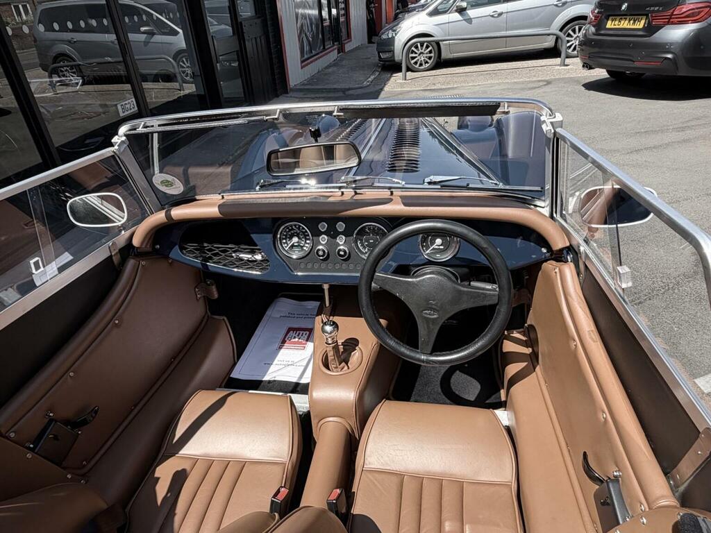 Morgan Plus Four Convertible Red #12