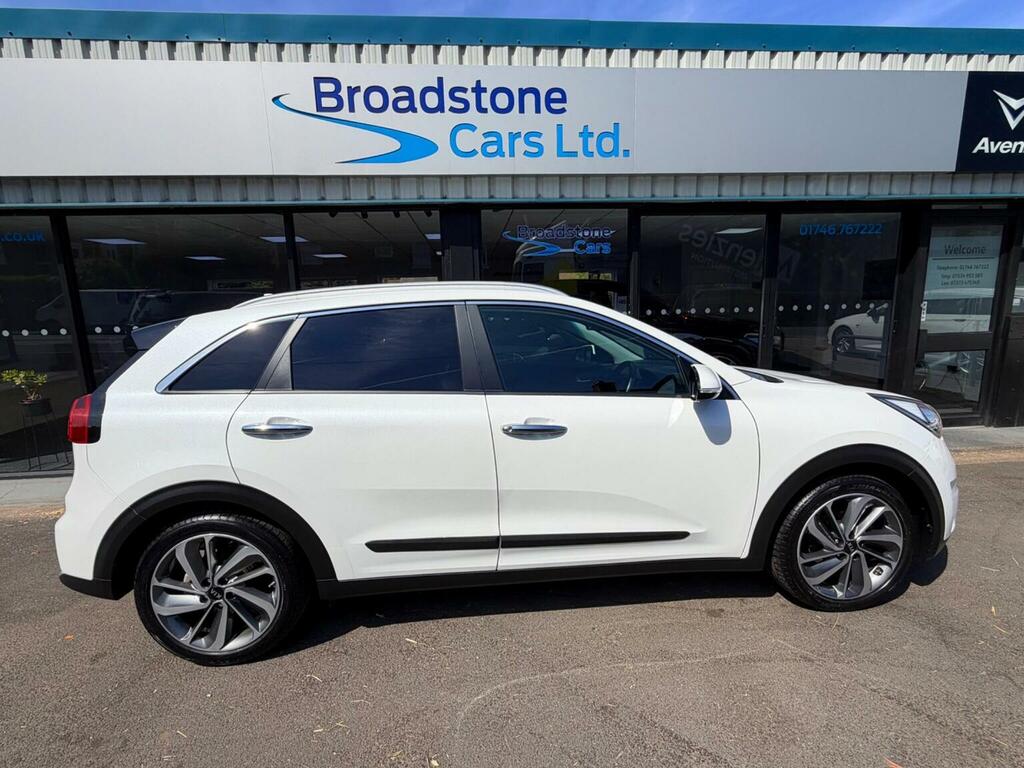 Kia Niro Suv 1.6H Gdi 3 Dct Euro 6 Ss 16In Alloy BJ68FDX White #5