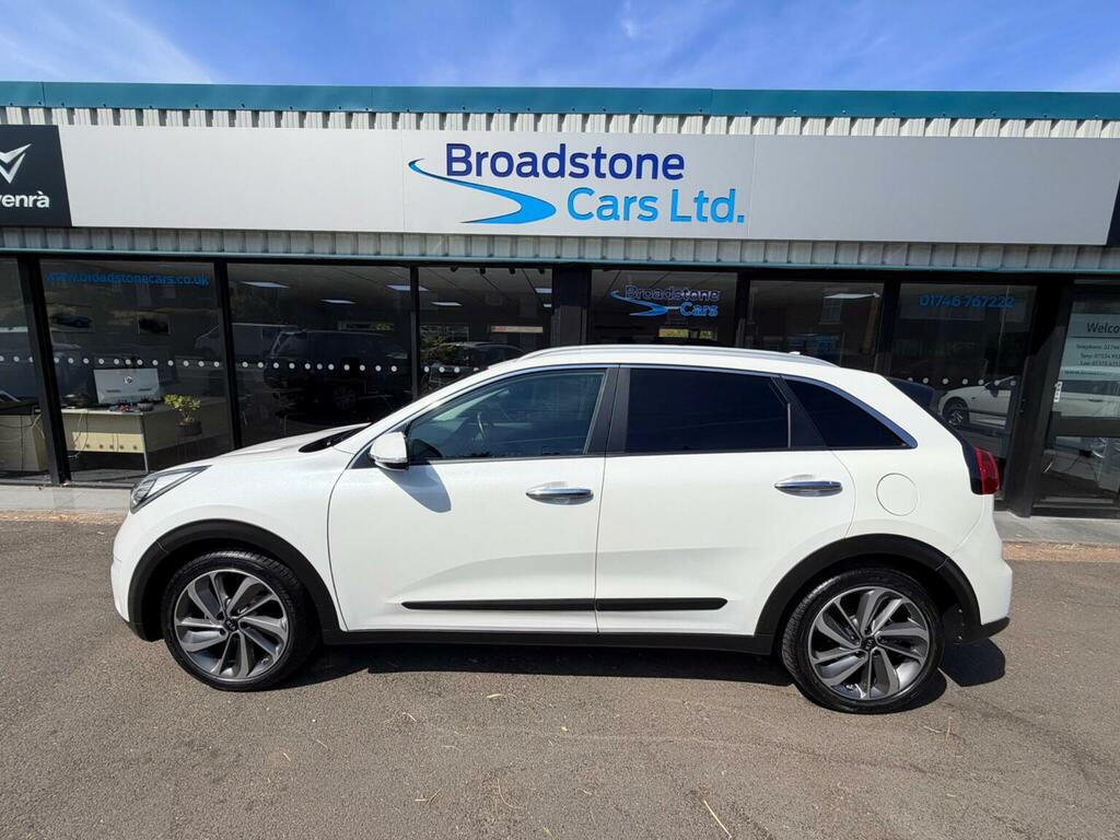 Kia Niro Suv 1.6H Gdi 3 Dct Euro 6 Ss 16In Alloy BJ68FDX White #6