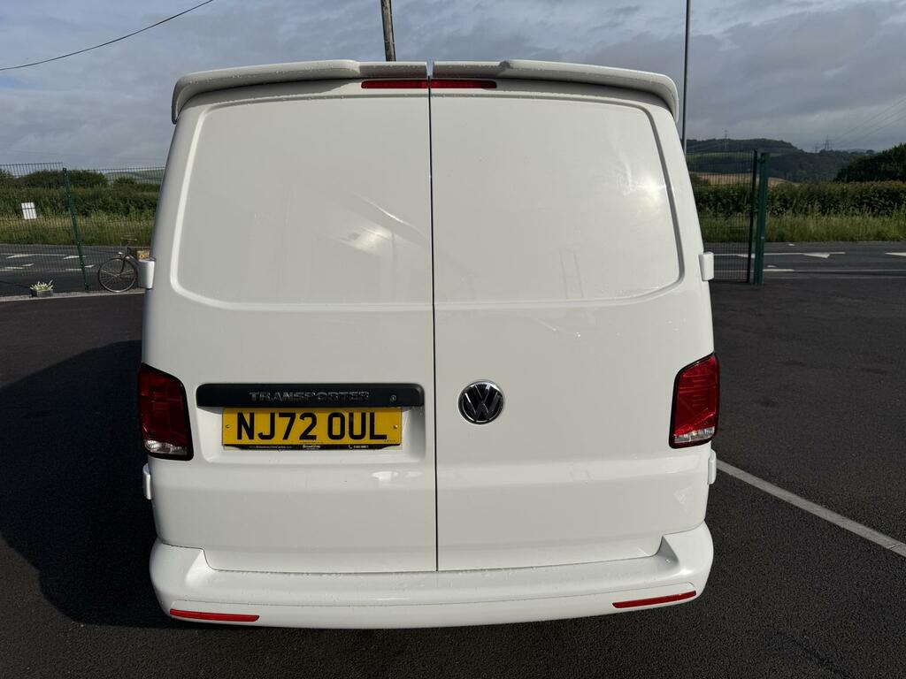 Volkswagen Transporter 2.0 Tdi 6 Seat Kombi Startline S NJ72OUL White #5