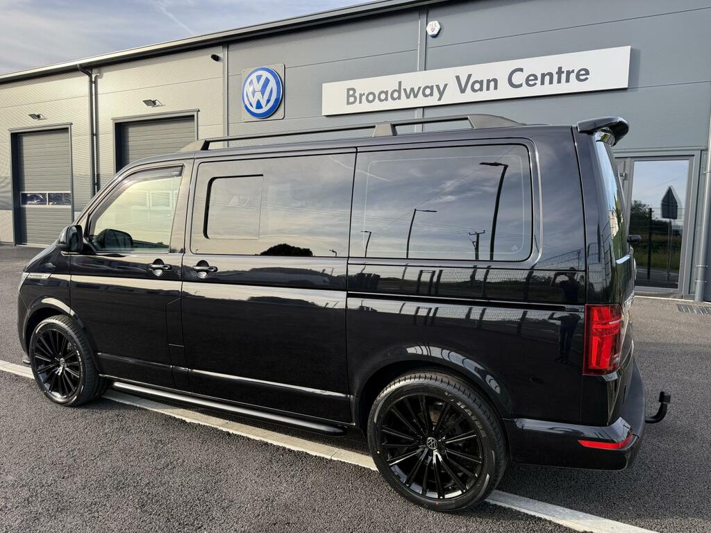 Volkswagen Transporter Shuttle 2.0 Tdi Se 150 7 Speed Dsg Swb In Black #6