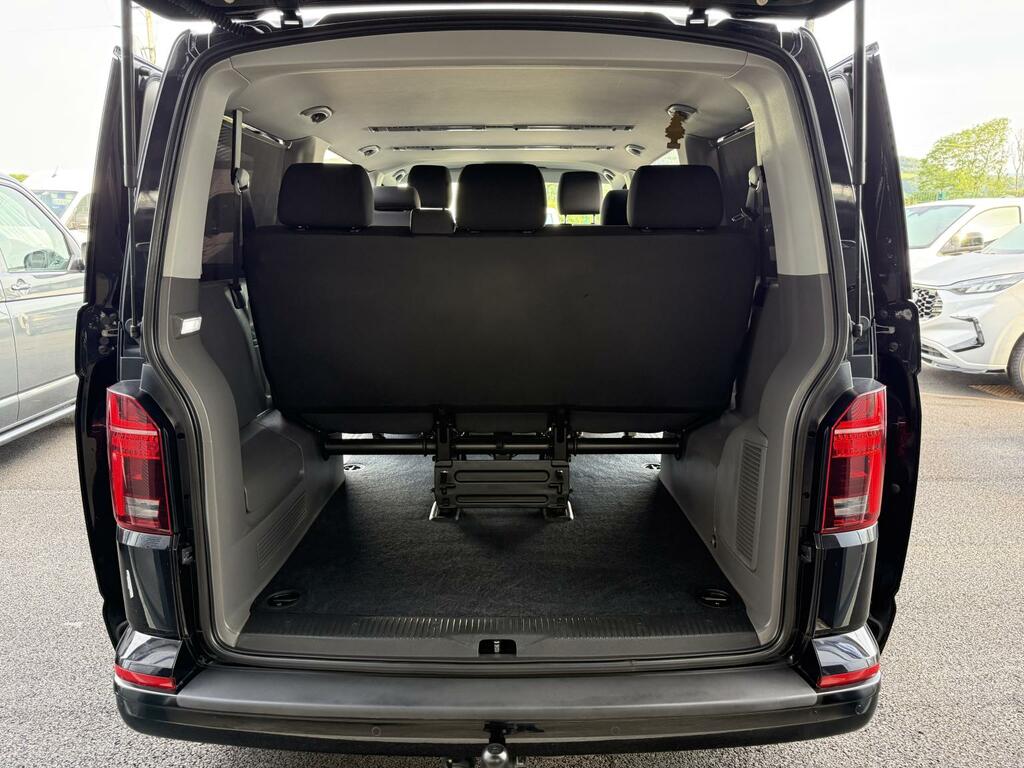 Volkswagen Transporter Shuttle 2.0 Tdi Se 150 7 Speed Dsg Swb In Black #3