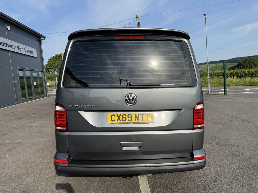 Volkswagen Transporter Shuttle 2.0 Tdi Se 150 7 Speed Dsg Minibus Double Cab Grey #5