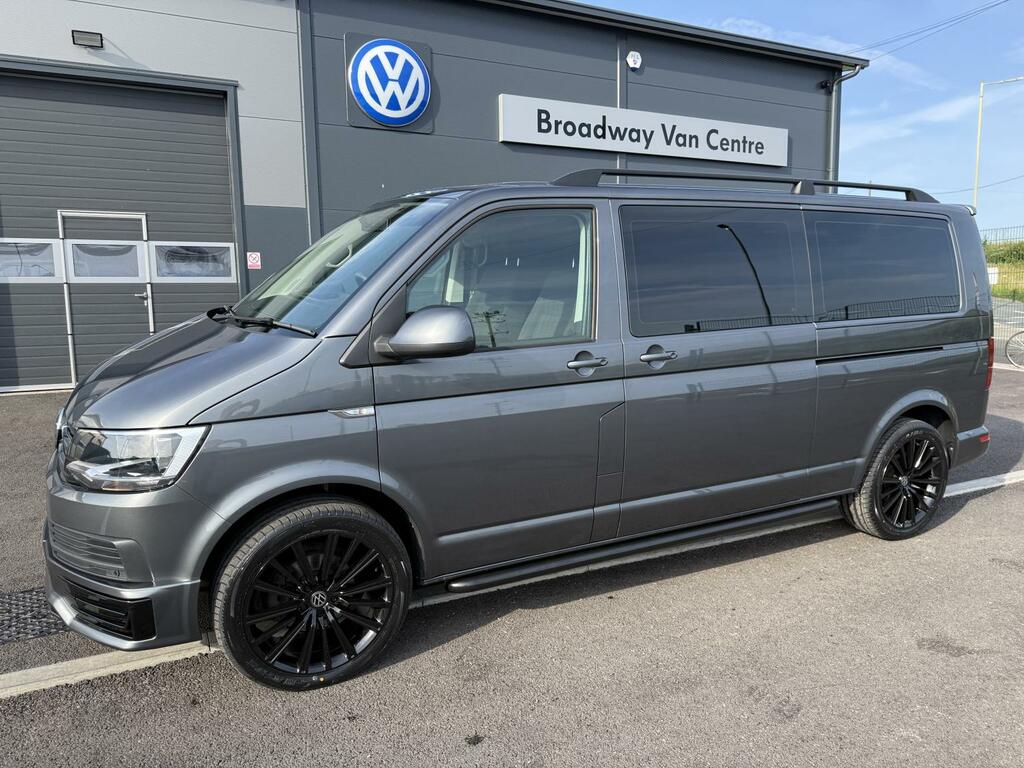 Volkswagen Transporter Shuttle 2.0 Tdi Se 150 7 Speed Dsg Minibus Double Cab Grey
