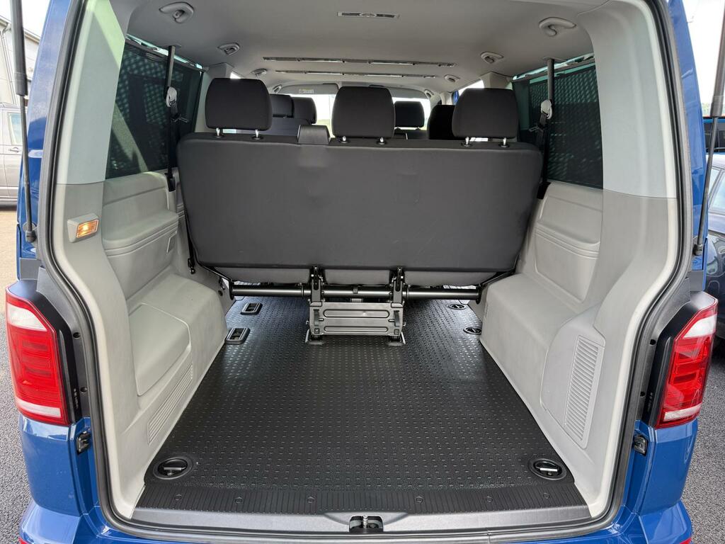 Volkswagen Transporter Shuttle 2.0 Tdi Bluemotion Tech S 150 7 Speed Dsg Lwb Blue #4