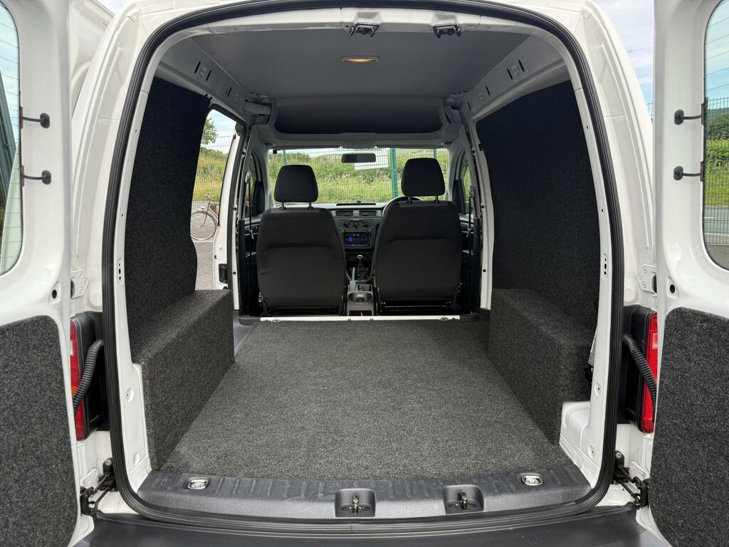 Volkswagen Caddy 2.0 Tdi C20 Bluemotion Tech Startline Panel Van VE18LDJ White #3