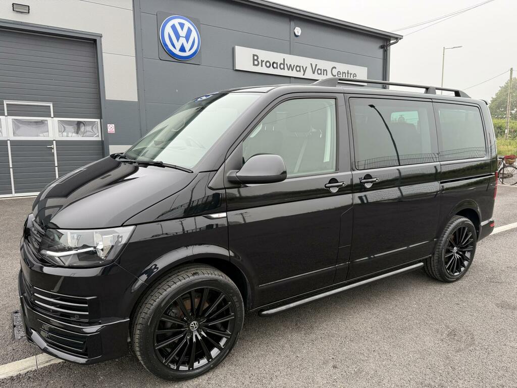 Volkswagen Transporter Shuttle 9 Seat Shuttle 2.0 Tdi S Swb In Black