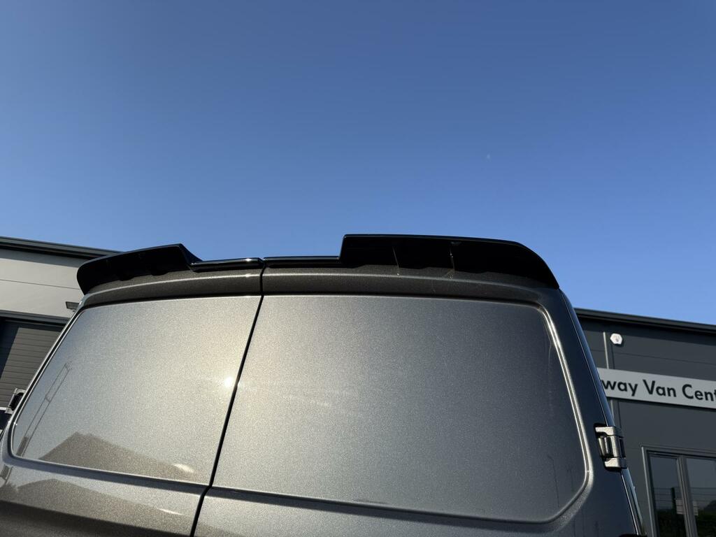 Volkswagen Transporter 2.0 Tdi 150 6 Speed Commerce Plus Panel Van Di Grey #6