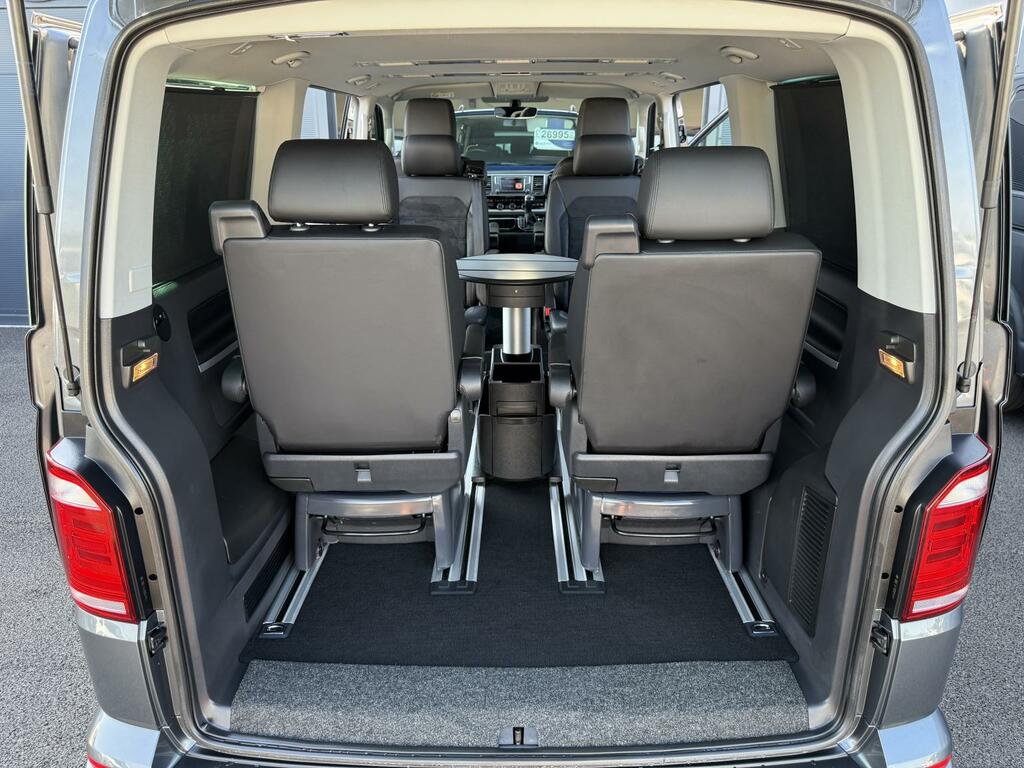Volkswagen Caravelle 2.0 Tdi 150 7 Speed Dsg Bluemotion Tech Execu Grey #4
