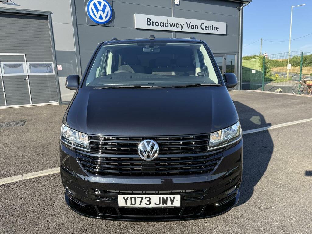 Volkswagen Transporter Shuttle 2.0 Tdi Se 150 7 Speed Dsg Minibus Double Cab Black #6