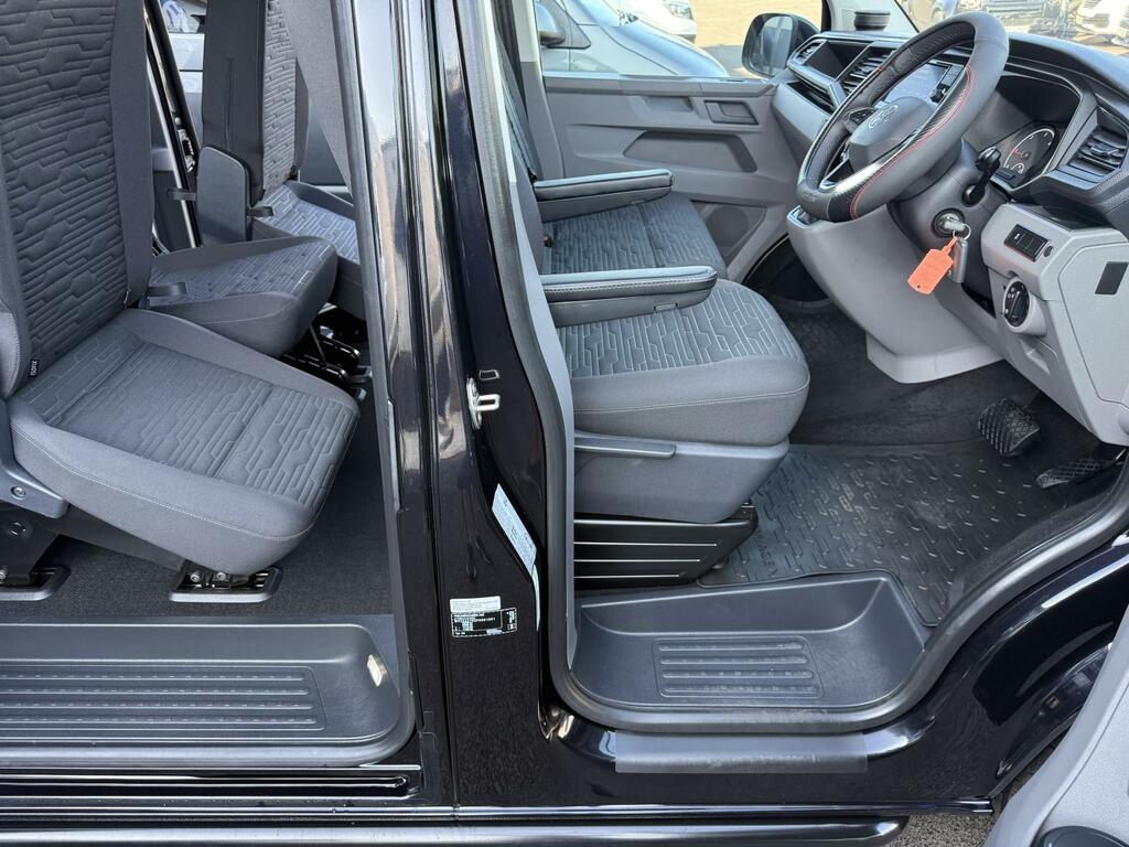 Volkswagen Transporter Shuttle 2.0 Tdi 150Ps Se Minibus Dsg  #28