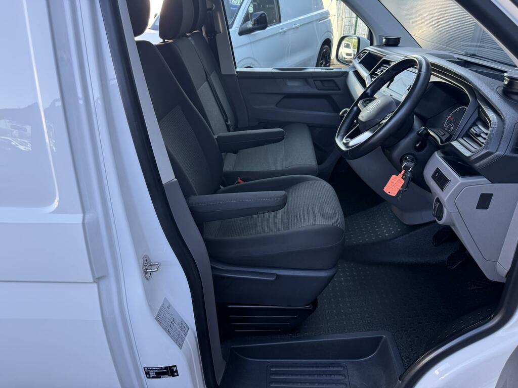 Volkswagen Transporter T32 Kombi Highline Lwb 150 Ps 2.0 Tdi 7Sp Dsg Blue #23