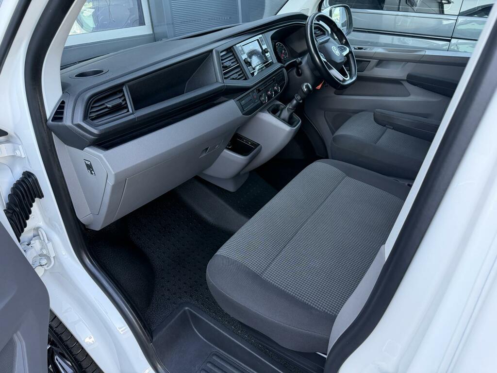 Volkswagen Transporter Multivan Style Phev Silver #11