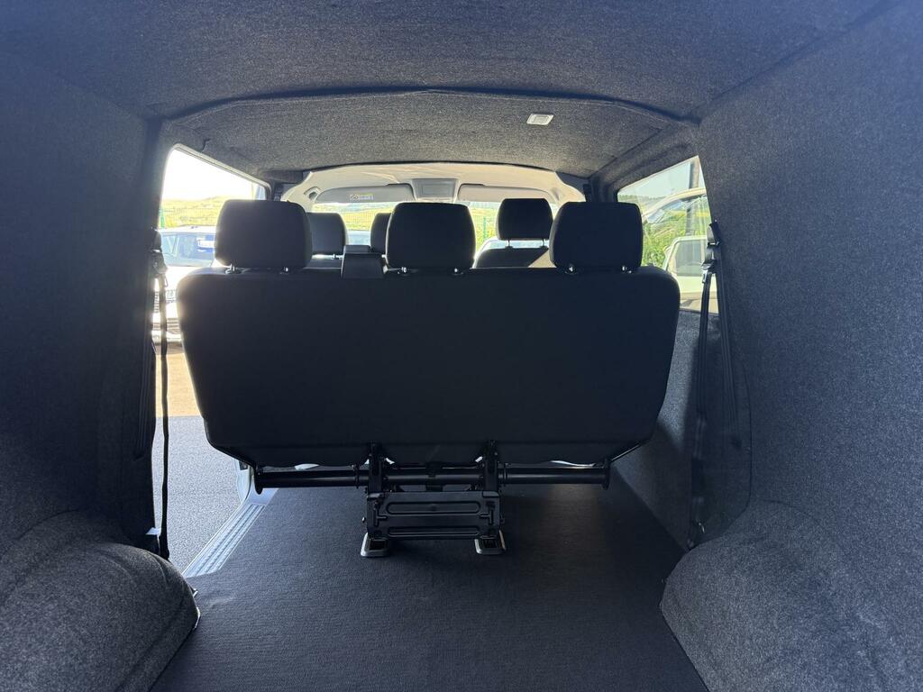 Volkswagen Transporter Multivan Style Phev Silver #9