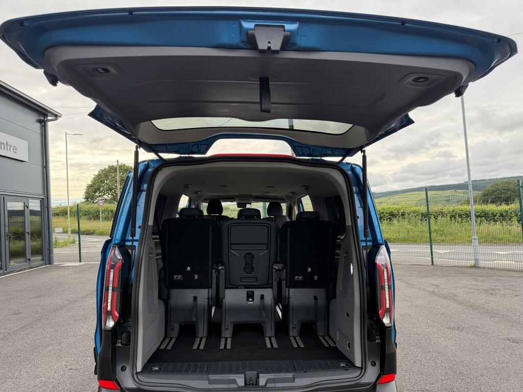 Ford Tourneo Custom 2.0 320 Ecoblue Titanium Luxe Minibus Double Cab 5 Grey #14