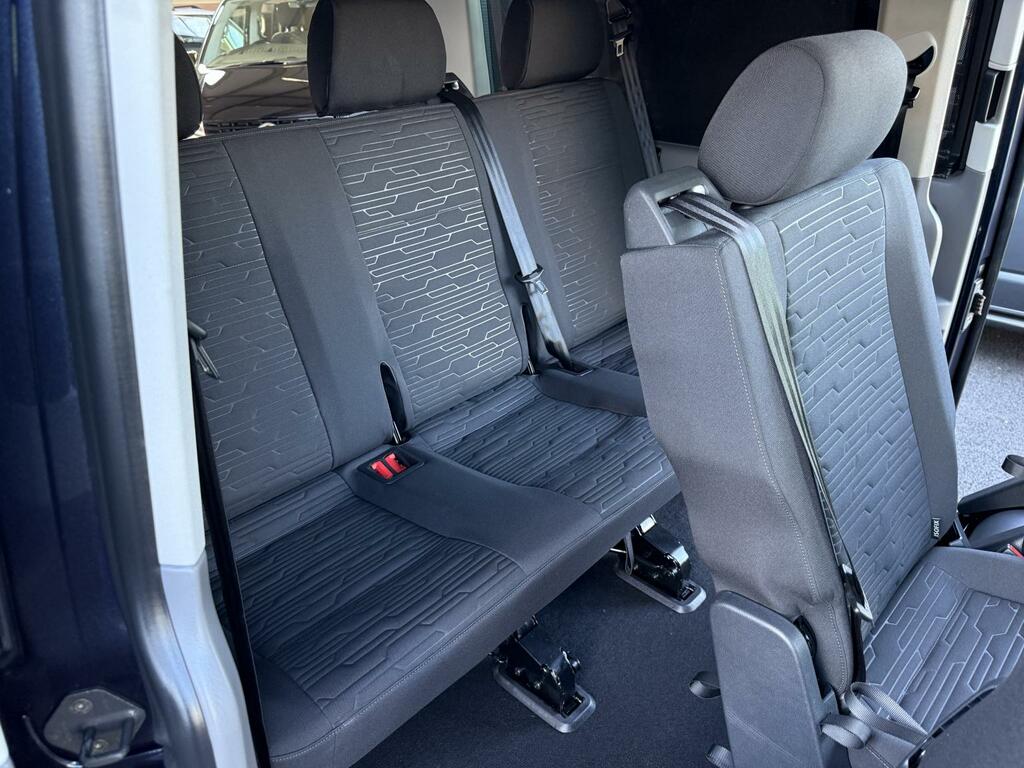 Volkswagen Transporter Shuttle 2.0 Tdi 204Ps Se Minibus Dsg Beige #13