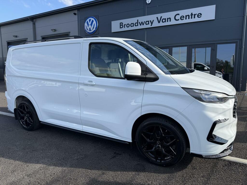Ford Transit Custom 2.0 280 136 6 Speed Ecoblue Limited Black Edition LE24KWO White #2