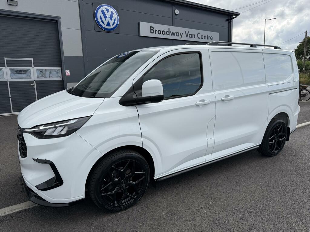Ford Transit Custom 2.0 320 136 8 Speed Ecoblue Limited Black Edition White