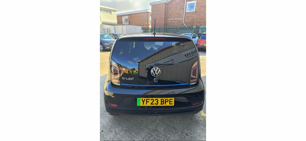 Volkswagen e-Up 36.8Kwh E-up Black #4