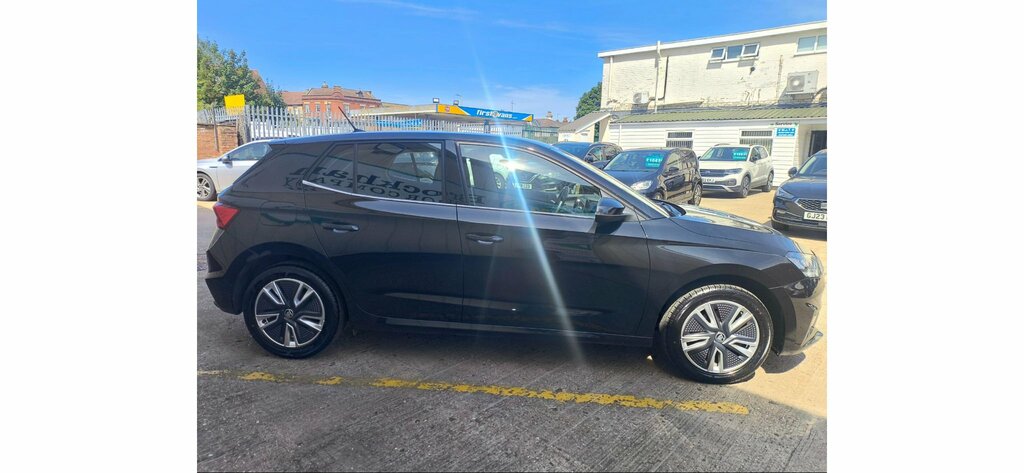 Skoda Fabia 1.0 Tsi Se L Euro Black #2
