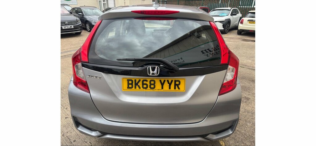 Honda Jazz 1.3 I-vtec S Cvt Euro BK68YYR Silver #2