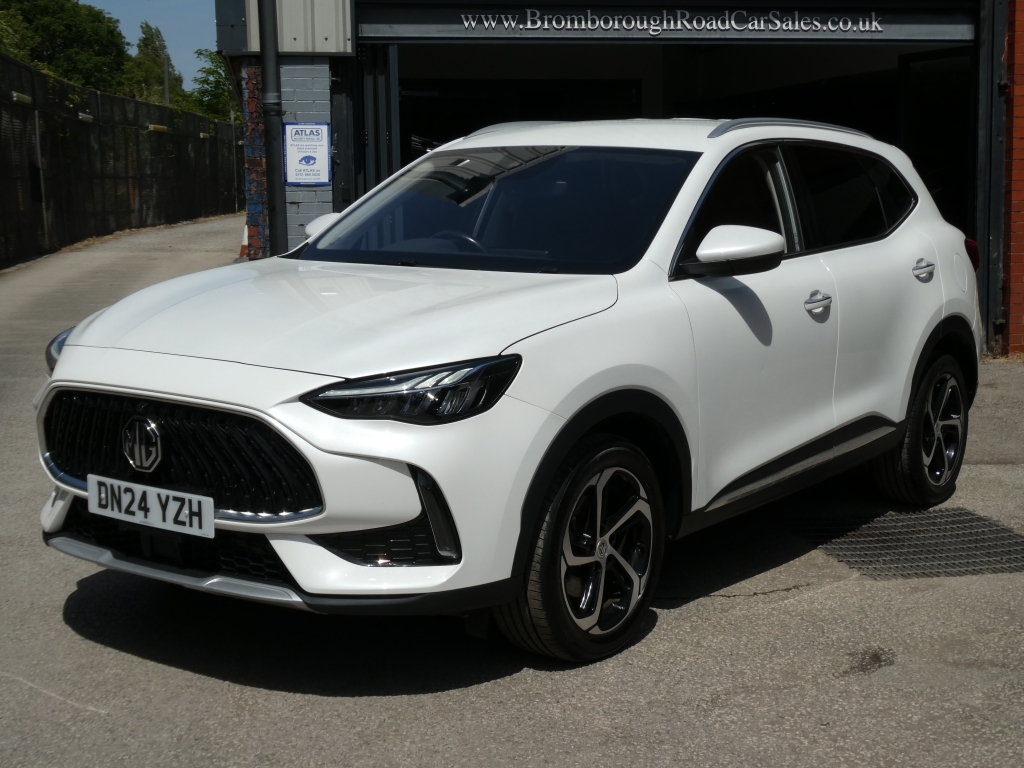 MG HS 1.5 Trophy Dct White