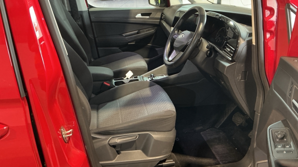 Ford Tourneo Connect 2.0 Titanium Ecoblue Red #4