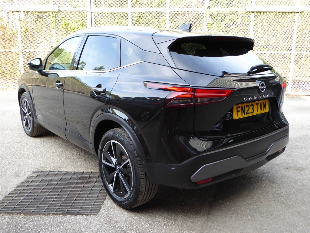 Nissan Qashqai 1.5 E-power Tekna FN23TVM Black #4