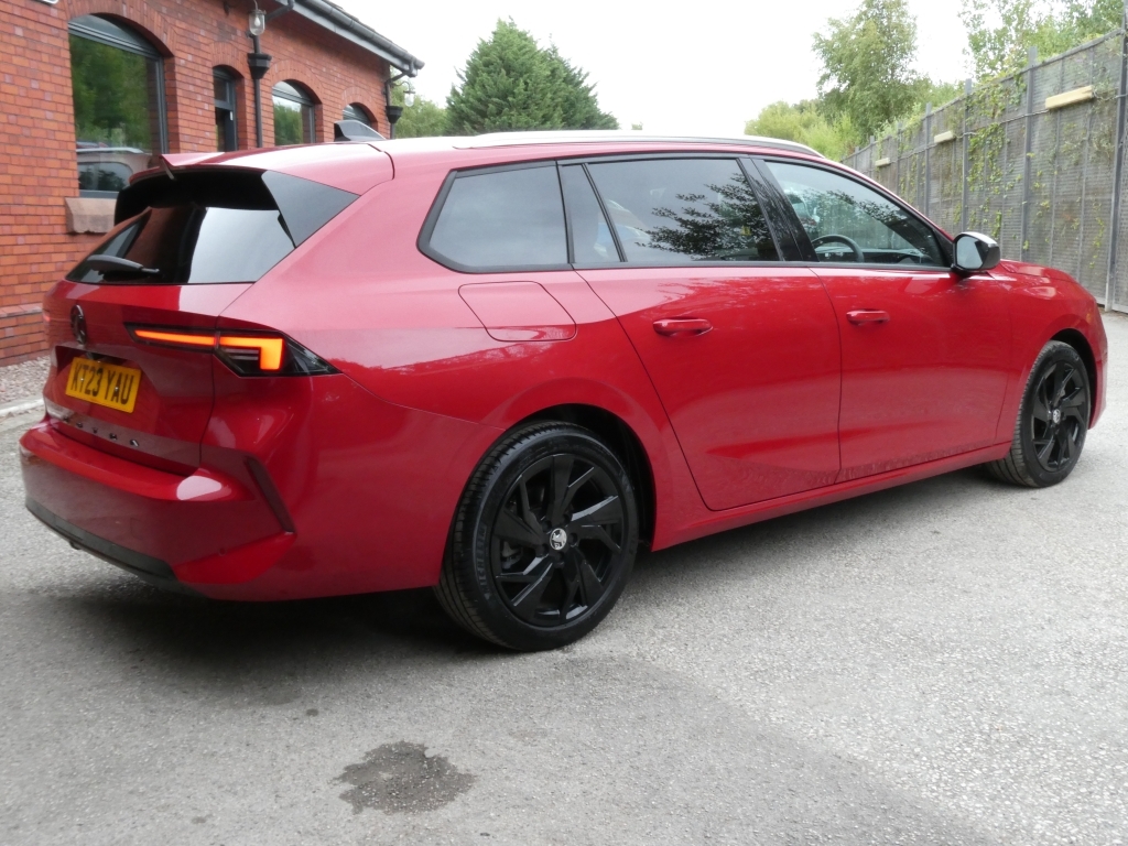 Vauxhall Astra 1.2 Gs Red #3