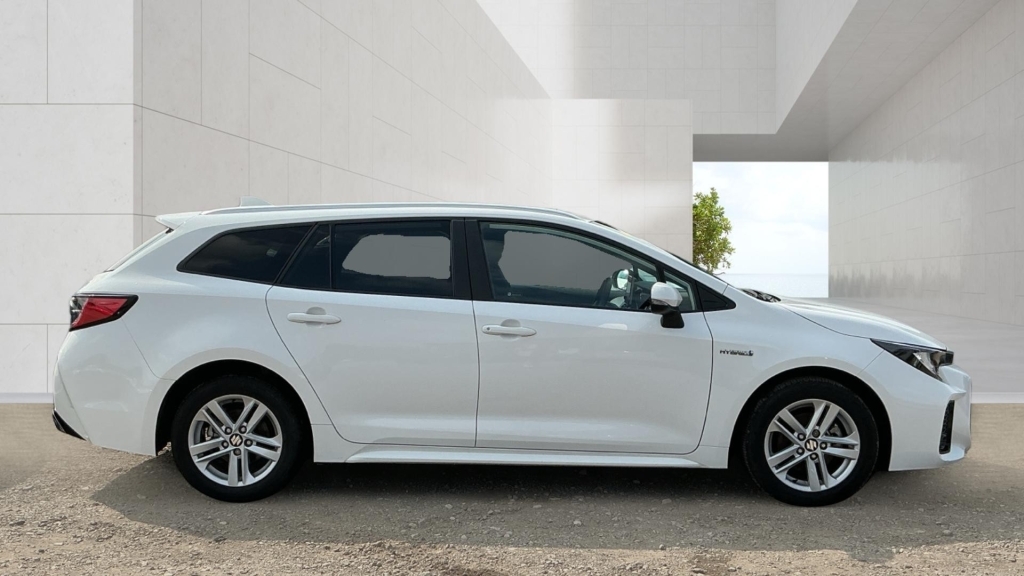 Suzuki Swace 1.8 Motion White #5