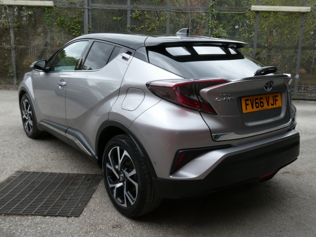 Toyota C-Hr 1.8 Dynamic Grey #4