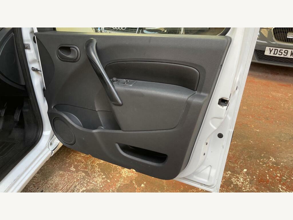 Renault Kangoo  White #43